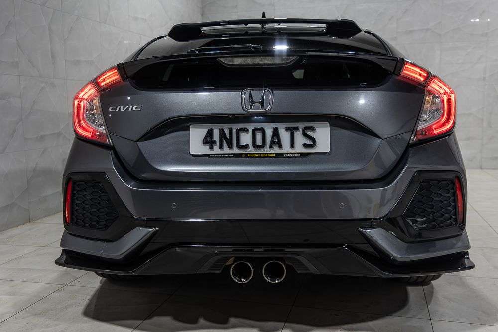 A 2018 HONDA CIVIC 1.5 VTEC Turbo GPF Sport Plus Hatchback 5dr Petrol CVT Euro 6 (s/s) (182 ps A 2018 HONDA CIVIC 1.5 VTEC Turbo GPF Sport Plus Hatchback 5dr Petrol CVT Euro 6 (s/s) (182 ps