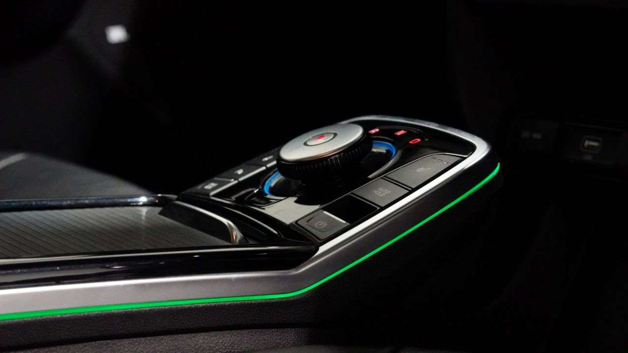 2020 KIA NIRO 2020 KIA NIRO