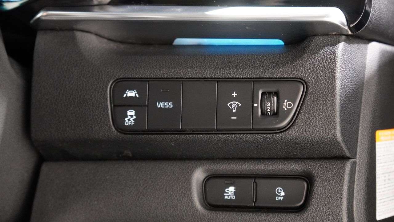 2020 KIA NIRO 2020 KIA NIRO