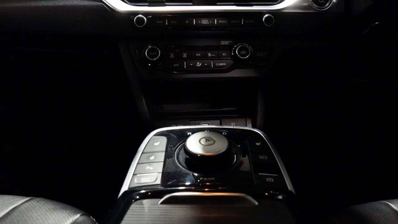 2020 KIA NIRO 2020 KIA NIRO