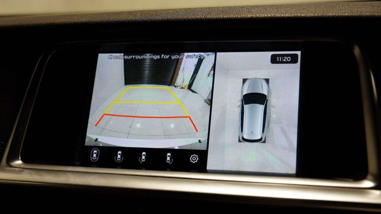 A 2019 KIA OPTIMA 1.6 CRDi GT-Line S Sportswagon 5dr Diesel DCT Euro 6 (s/s) (134 bhp) A 2019 KIA OPTIMA 1.6 CRDi GT-Line S Sportswagon 5dr Diesel DCT Euro 6 (s/s) (134 bhp)