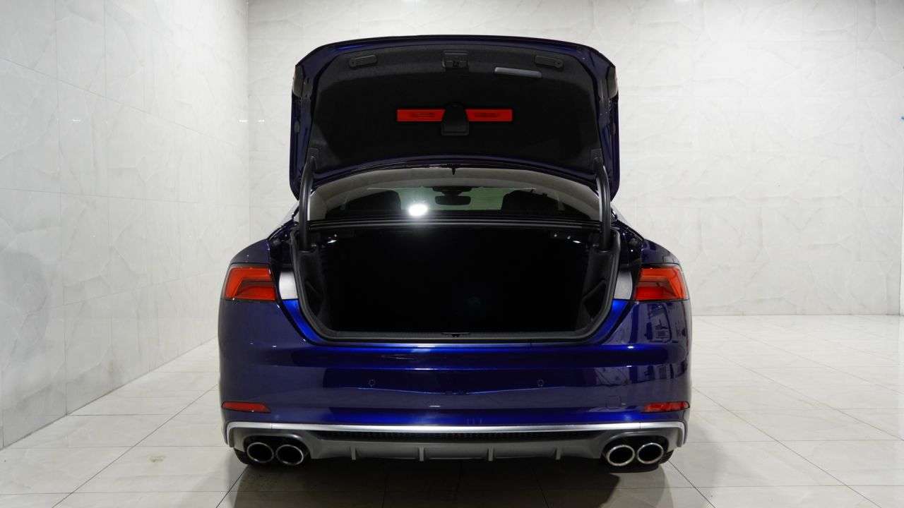 2017 AUDI S5 2017 AUDI S5