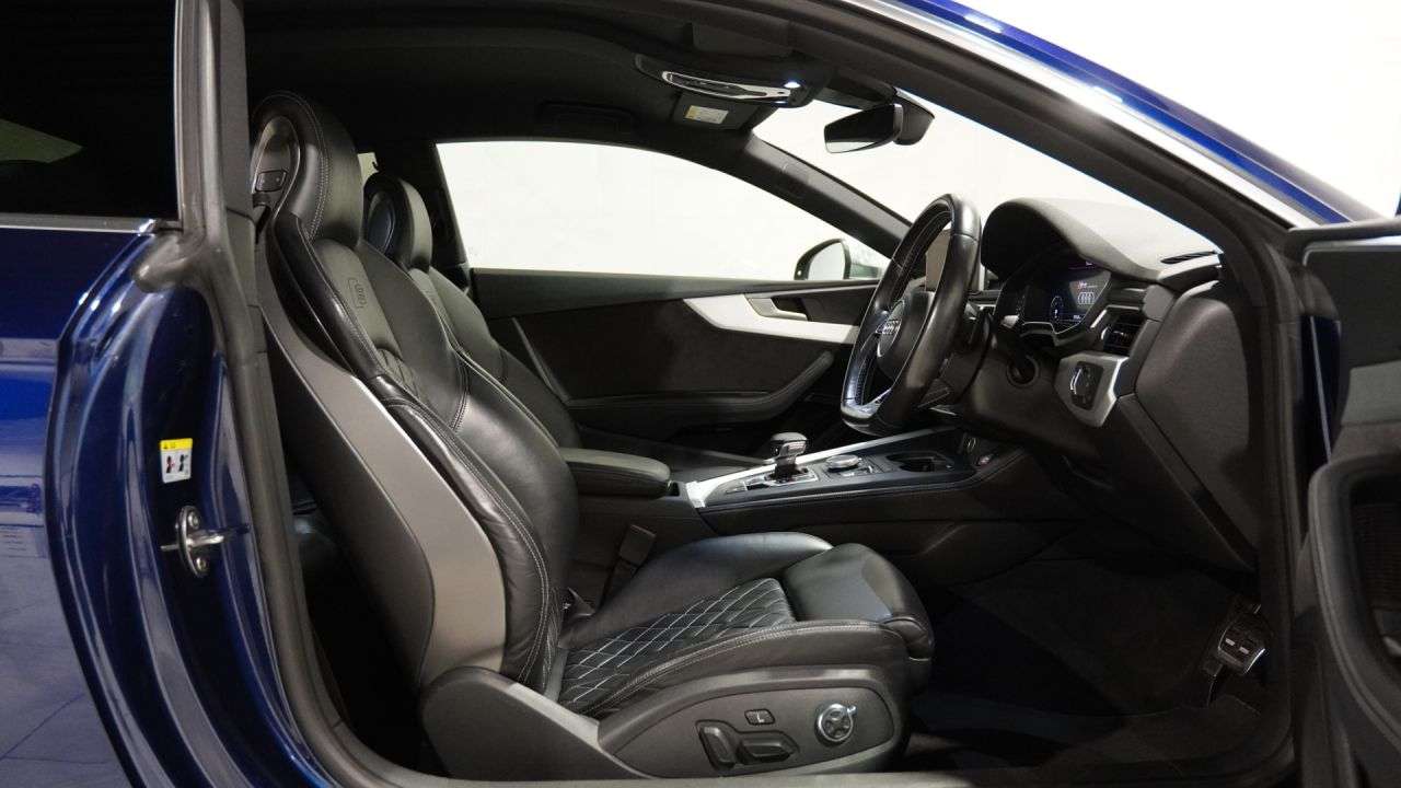 A 2017 AUDI S5 3.0 TFSI V6 Coupe 2dr Petrol Tiptronic quattro Euro 6 (s/s) (354 ps) A 2017 AUDI S5 3.0 TFSI V6 Coupe 2dr Petrol Tiptronic quattro Euro 6 (s/s) (354 ps)