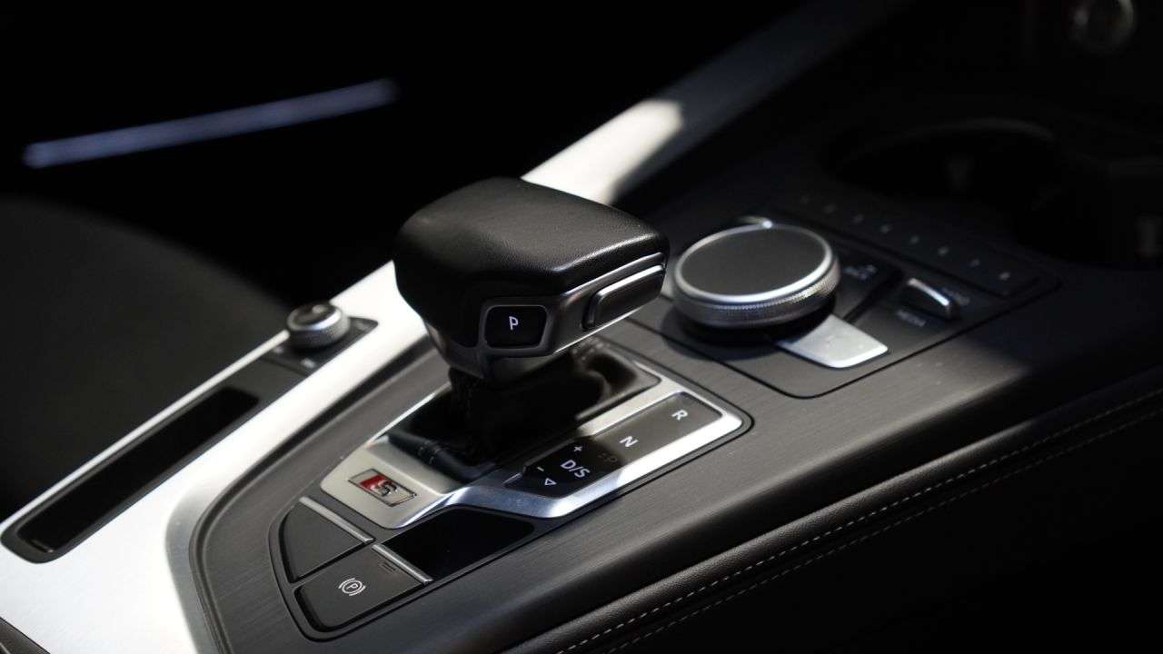 2017 AUDI S5 2017 AUDI S5