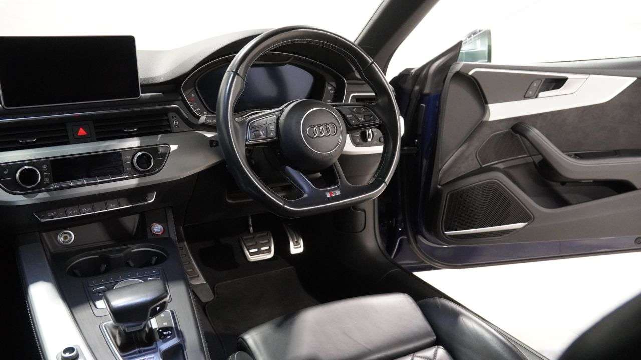2017 AUDI S5 2017 AUDI S5