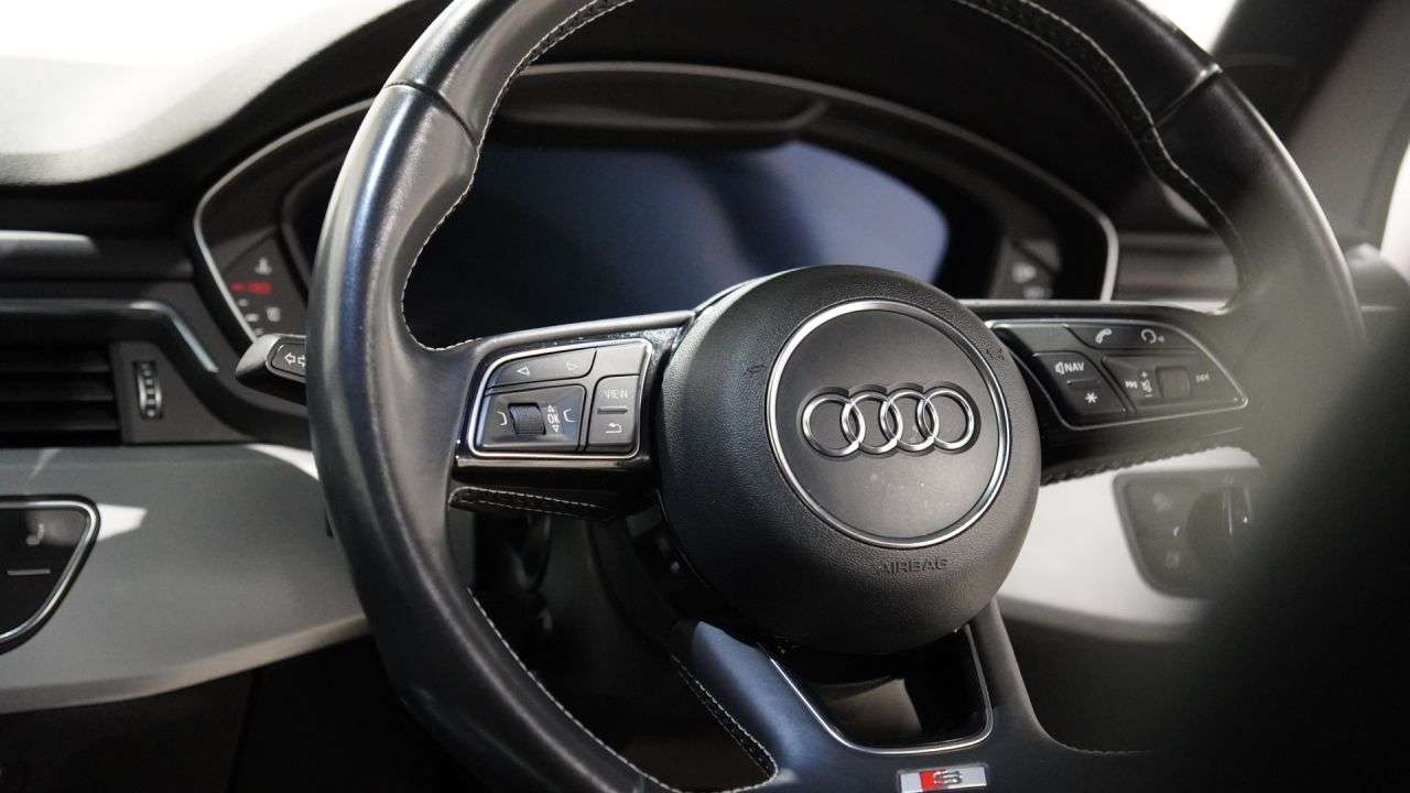 2017 AUDI S5 2017 AUDI S5