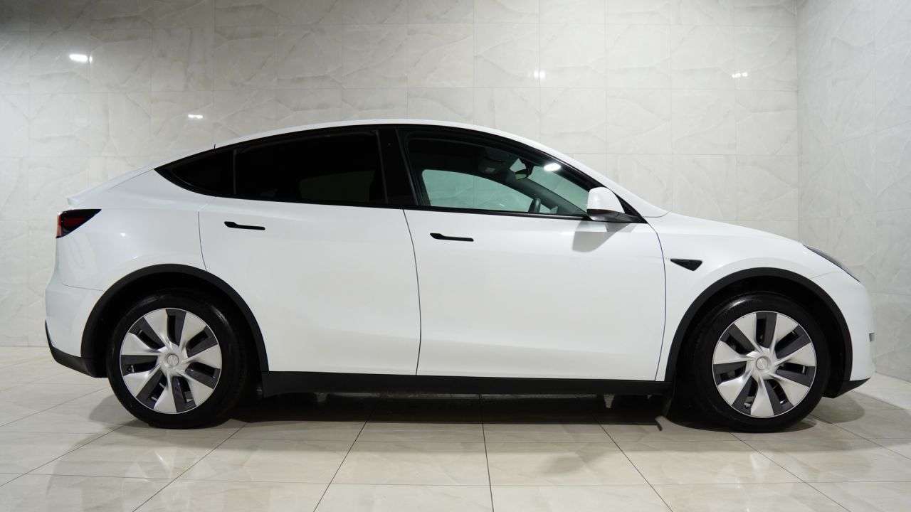 2023 TESLA MODEL Y 2023 TESLA MODEL Y