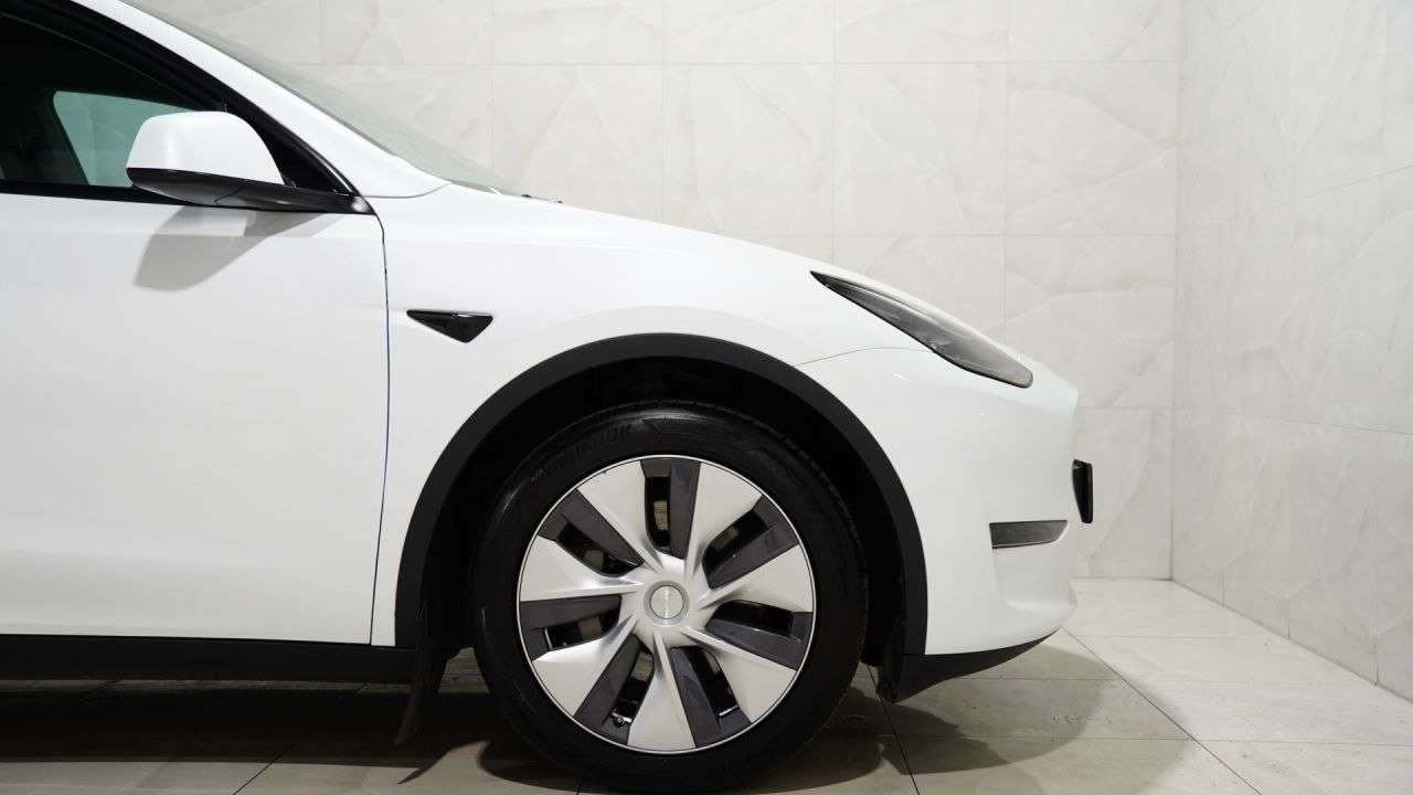 2023 TESLA MODEL Y 2023 TESLA MODEL Y