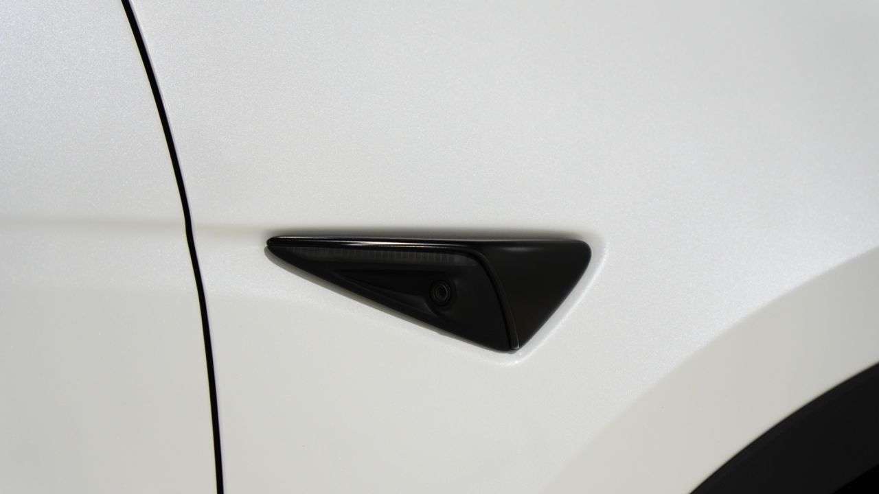 2023 TESLA MODEL Y 2023 TESLA MODEL Y