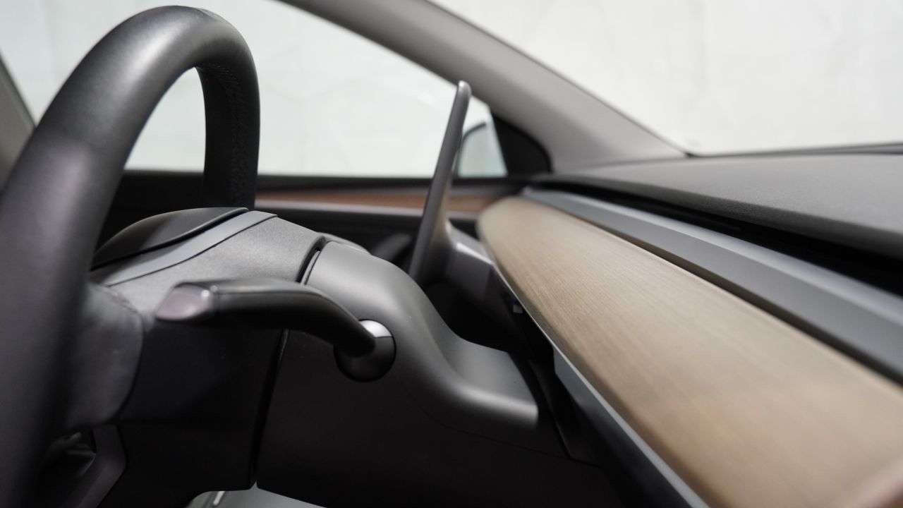 2023 TESLA MODEL Y 2023 TESLA MODEL Y