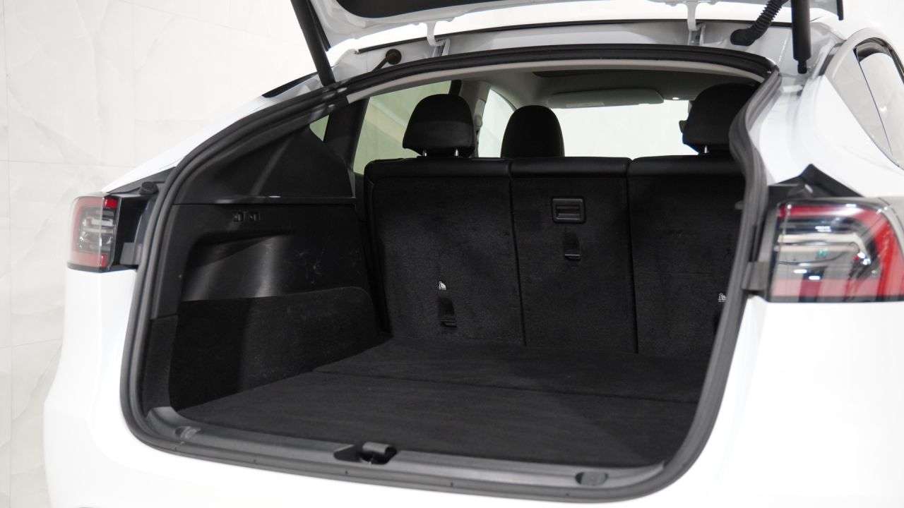 2023 TESLA MODEL Y 2023 TESLA MODEL Y