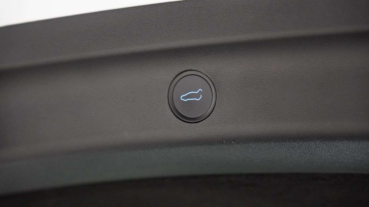 2023 TESLA MODEL Y 2023 TESLA MODEL Y