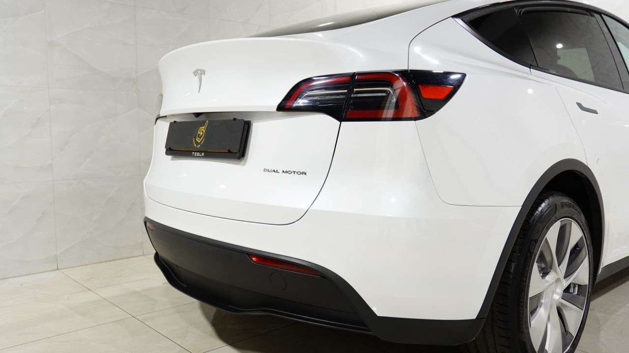 2023 TESLA MODEL Y 2023 TESLA MODEL Y
