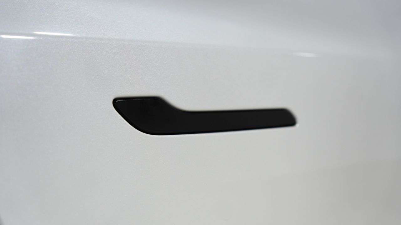 2023 TESLA MODEL Y 2023 TESLA MODEL Y