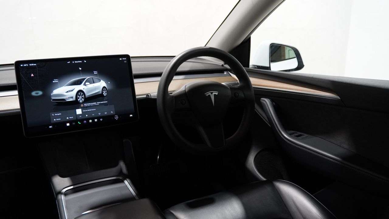 2023 TESLA MODEL Y 2023 TESLA MODEL Y