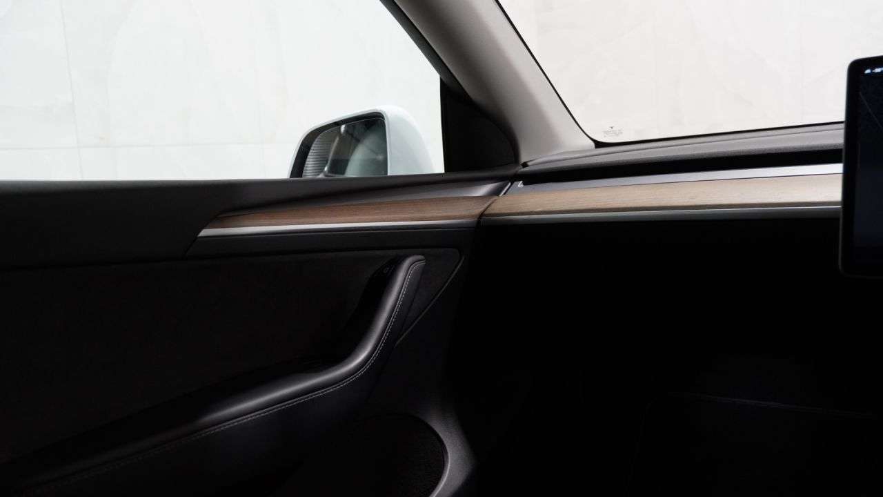 2023 TESLA MODEL Y 2023 TESLA MODEL Y