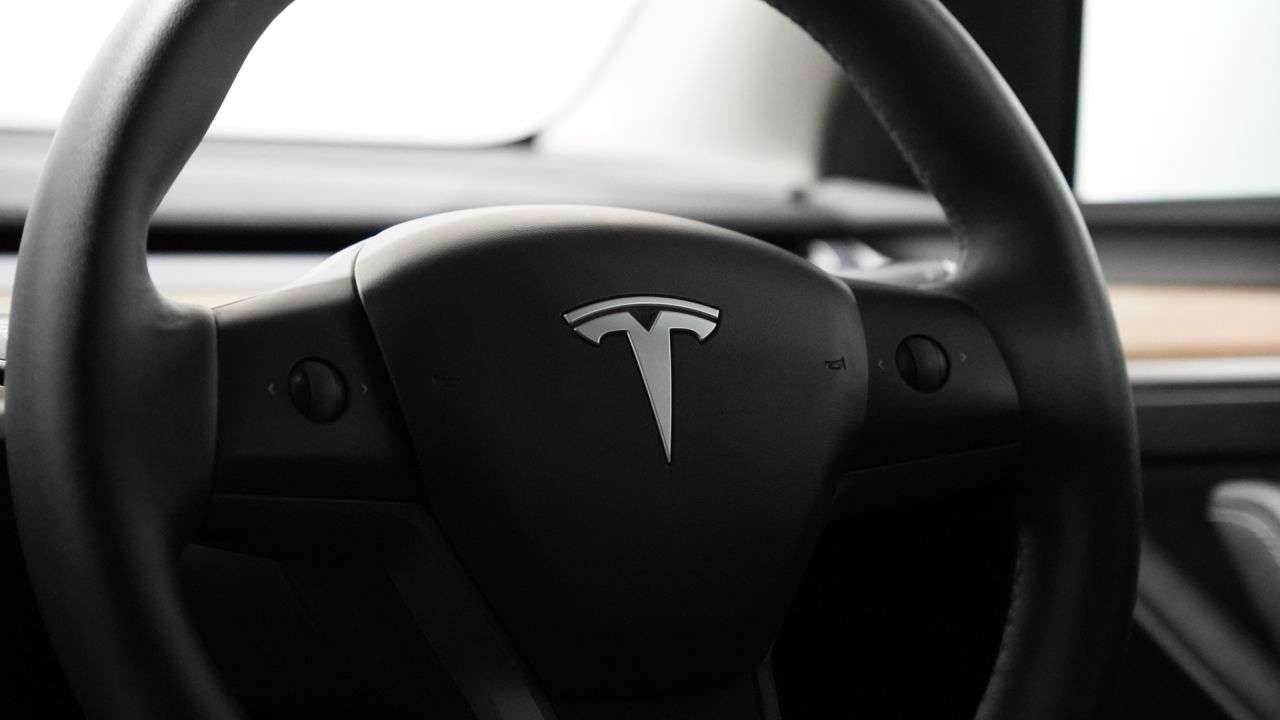 2023 TESLA MODEL Y 2023 TESLA MODEL Y