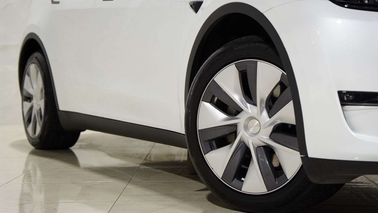 2023 TESLA MODEL Y 2023 TESLA MODEL Y
