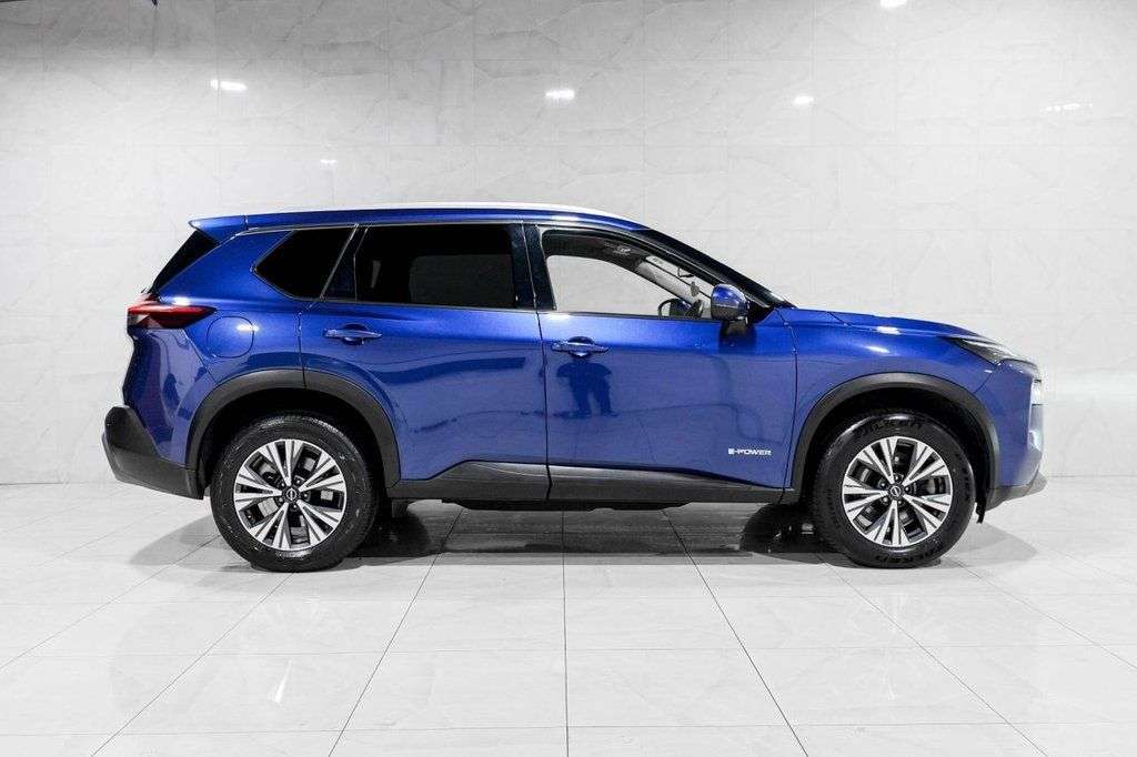 A 2023 NISSAN X-TRAIL 1.5 h e-POWER N-Connecta SUV 5dr Petrol Hybrid Auto e-4ORCE Euro 6 (s/s) (2 A 2023 NISSAN X-TRAIL 1.5 h e-POWER N-Connecta SUV 5dr Petrol Hybrid Auto e-4ORCE Euro 6 (s/s) (2