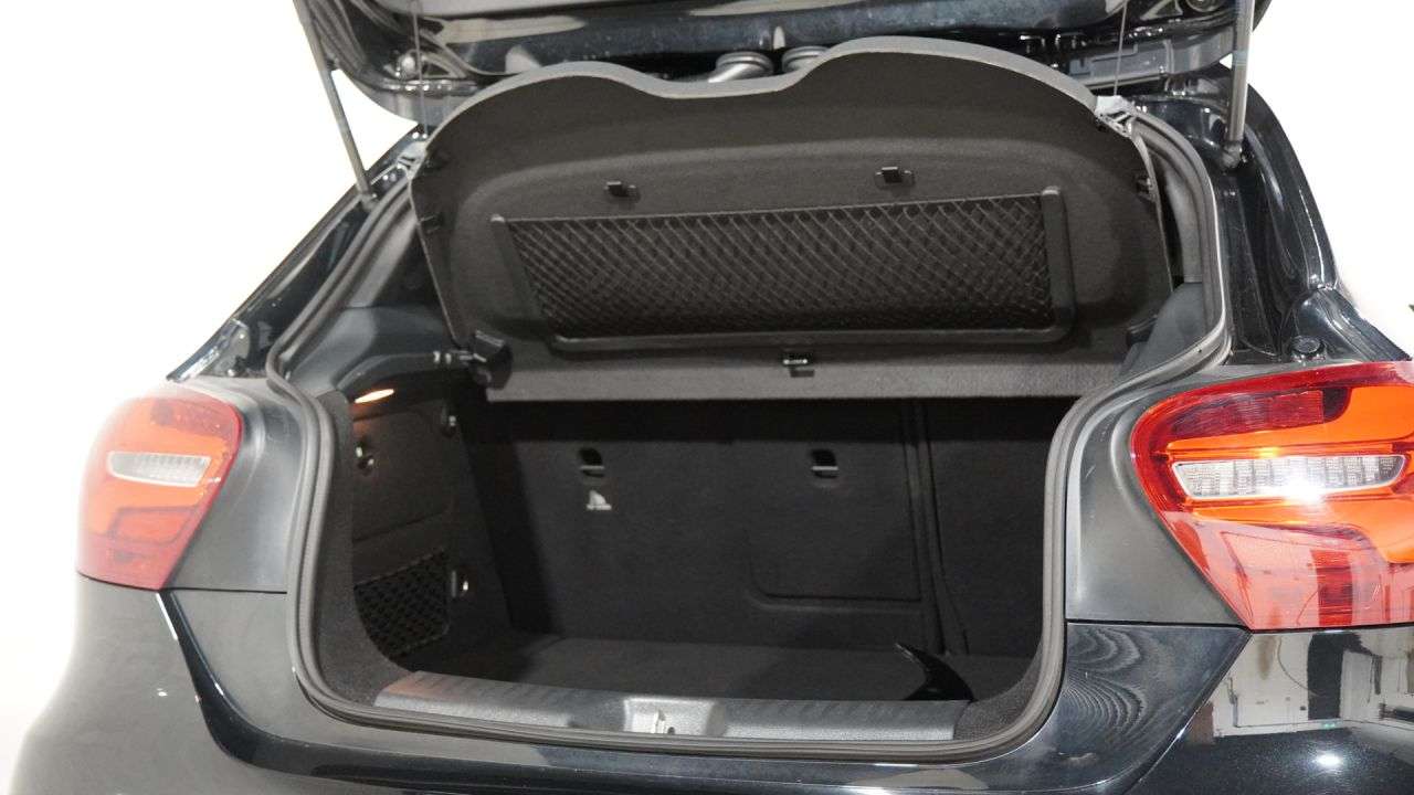 2016 MERCEDES-BENZ A-CLASS 2016 MERCEDES-BENZ A-CLASS