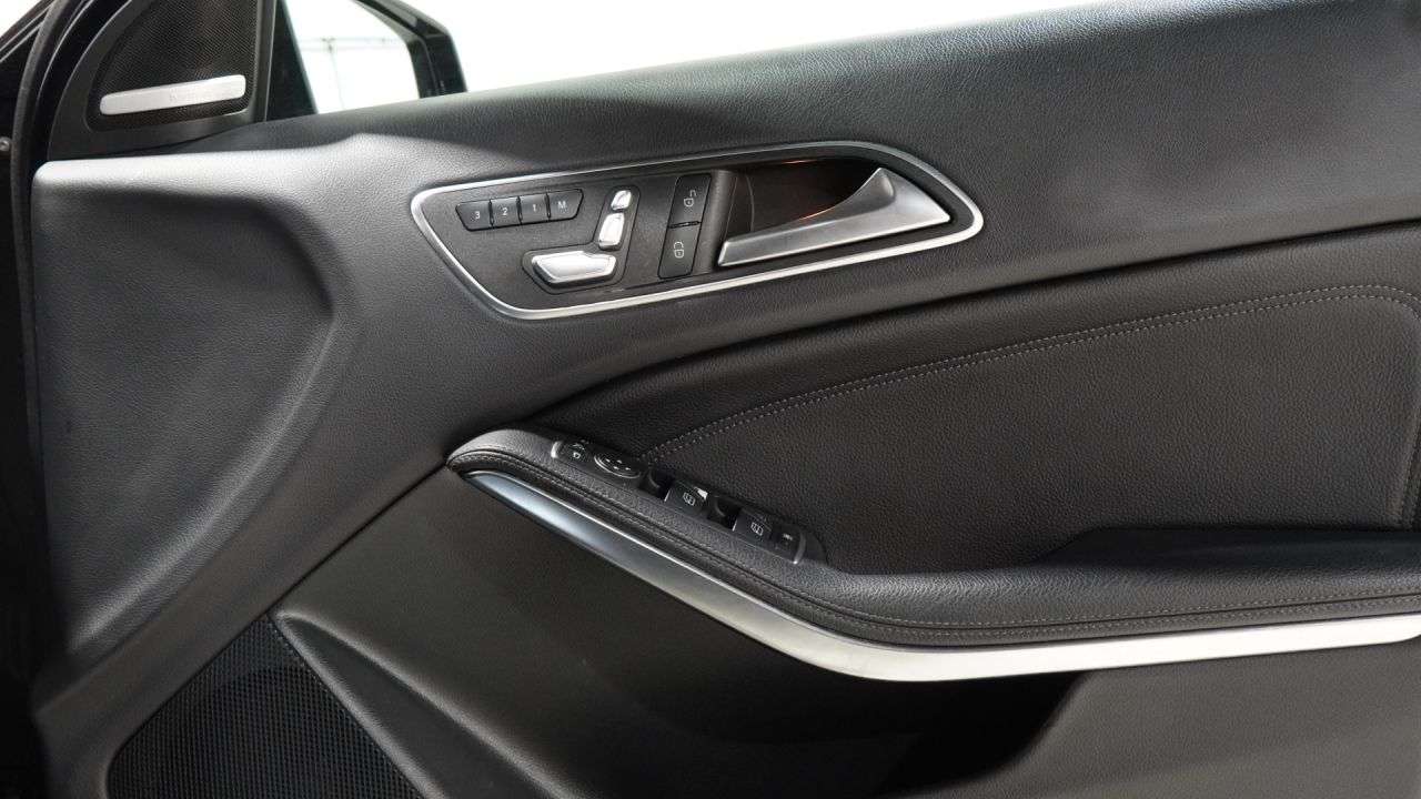 2016 MERCEDES-BENZ A-CLASS 2016 MERCEDES-BENZ A-CLASS