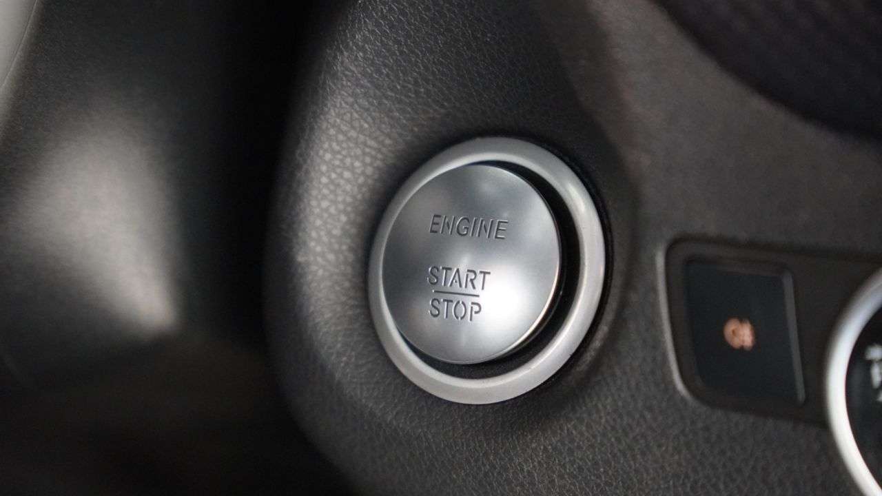 2016 MERCEDES-BENZ A-CLASS 2016 MERCEDES-BENZ A-CLASS
