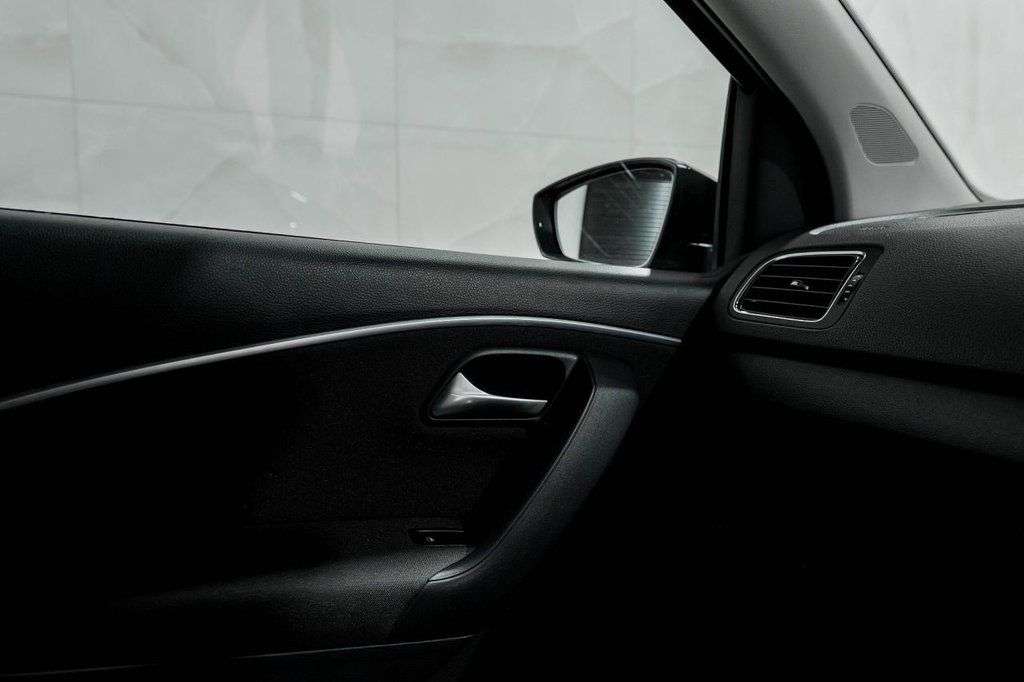 2016 VOLKSWAGEN POLO 2016 VOLKSWAGEN POLO