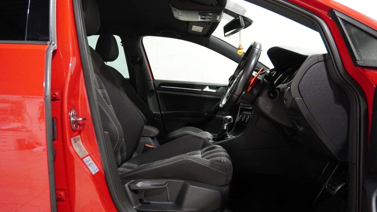 2015 VOLKSWAGEN GOLF 2015 VOLKSWAGEN GOLF