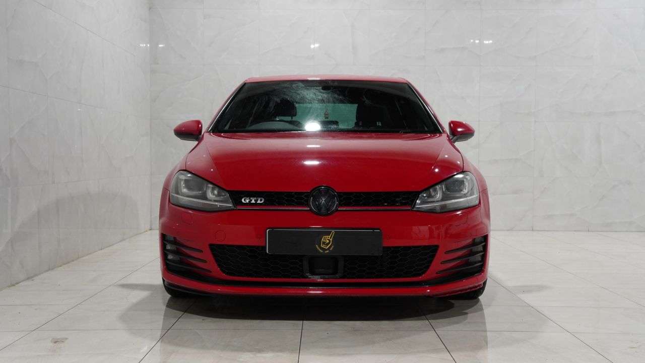 A 2015 VOLKSWAGEN GOLF 2.0 TDI BlueMotion Tech GTD Hatchback 5dr Diesel DSG Euro 6 (s/s) (184 ps) A 2015 VOLKSWAGEN GOLF 2.0 TDI BlueMotion Tech GTD Hatchback 5dr Diesel DSG Euro 6 (s/s) (184 ps)