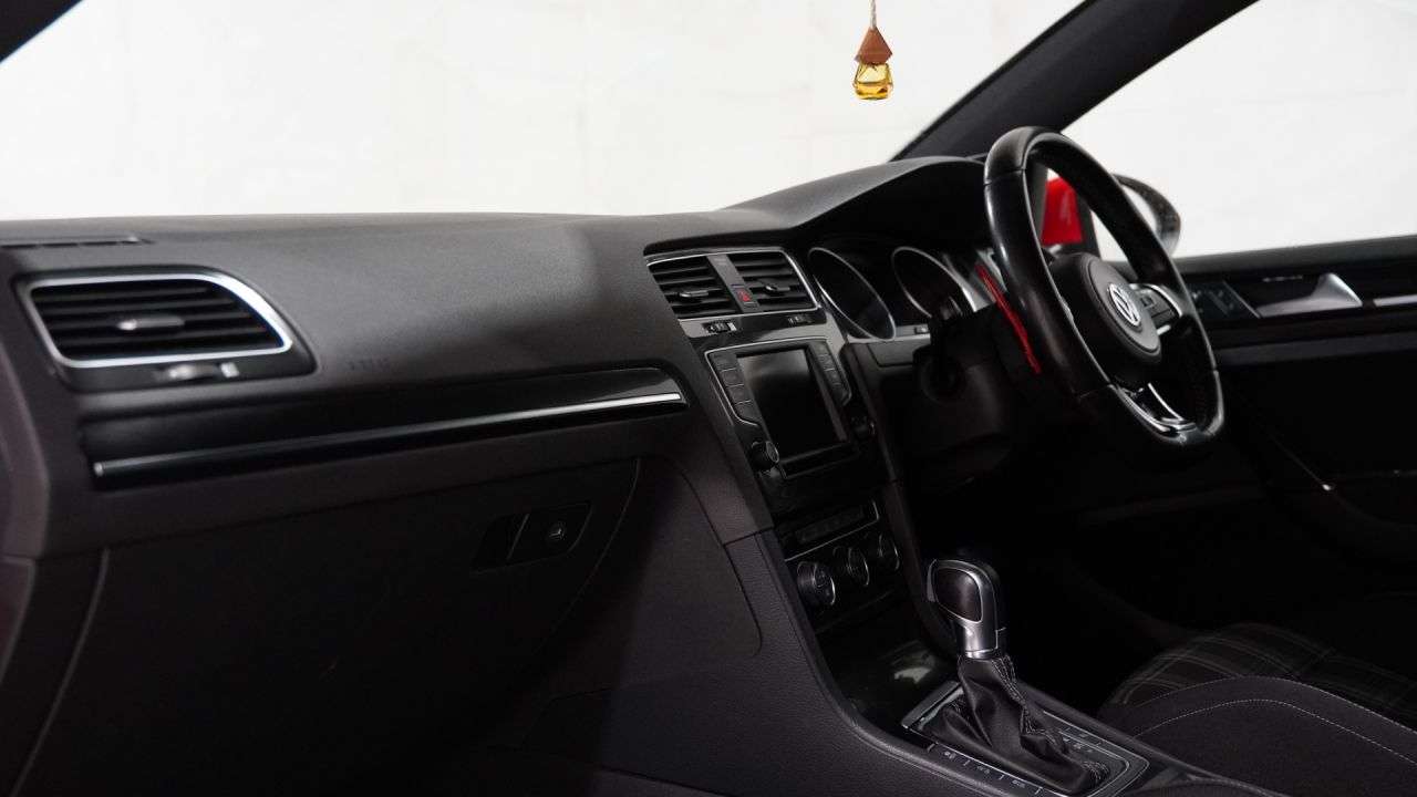 2015 VOLKSWAGEN GOLF 2015 VOLKSWAGEN GOLF