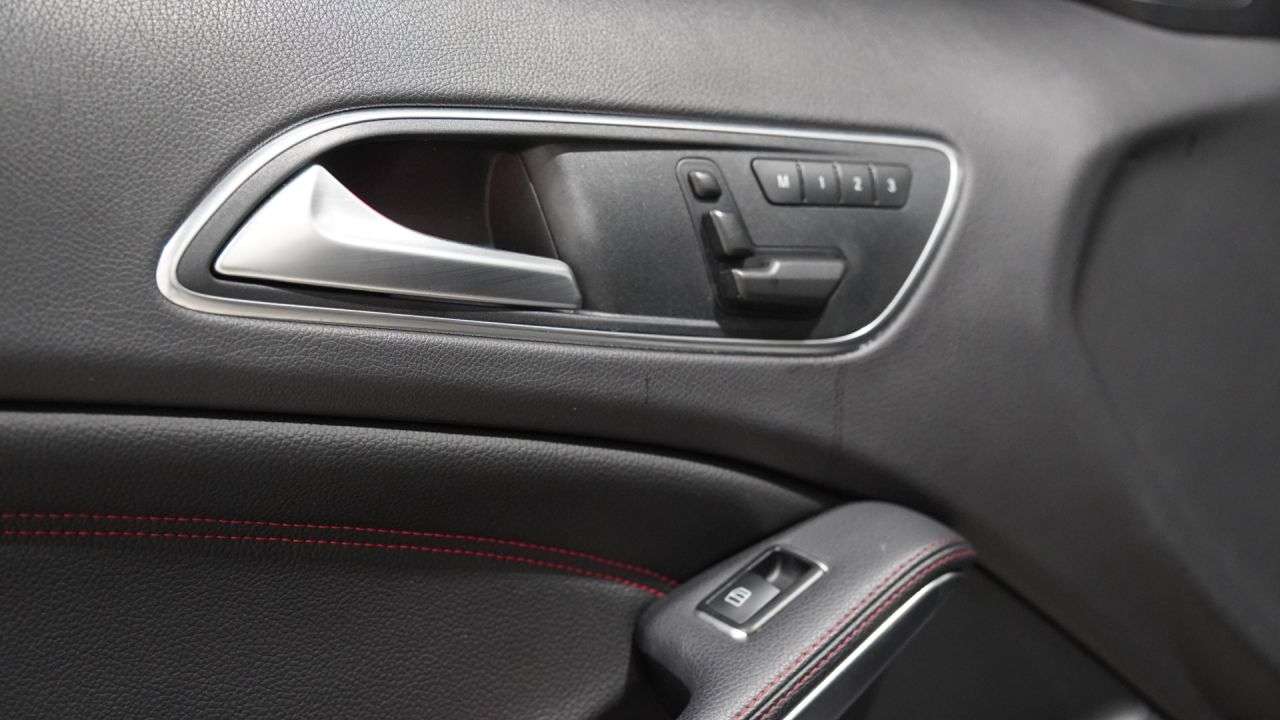 2015 MERCEDES-BENZ GLA-CLASS 2015 MERCEDES-BENZ GLA-CLASS