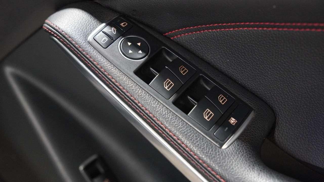 2015 MERCEDES-BENZ GLA-CLASS 2015 MERCEDES-BENZ GLA-CLASS