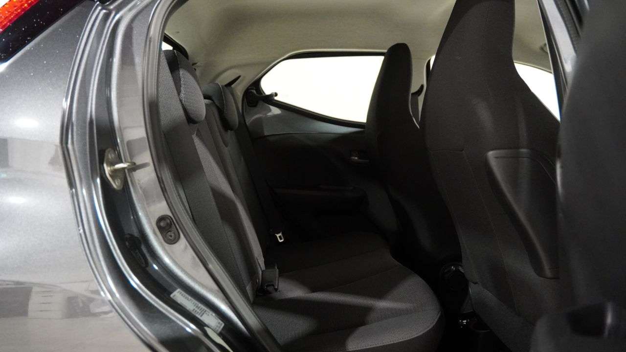 2021 TOYOTA AYGO 2021 TOYOTA AYGO