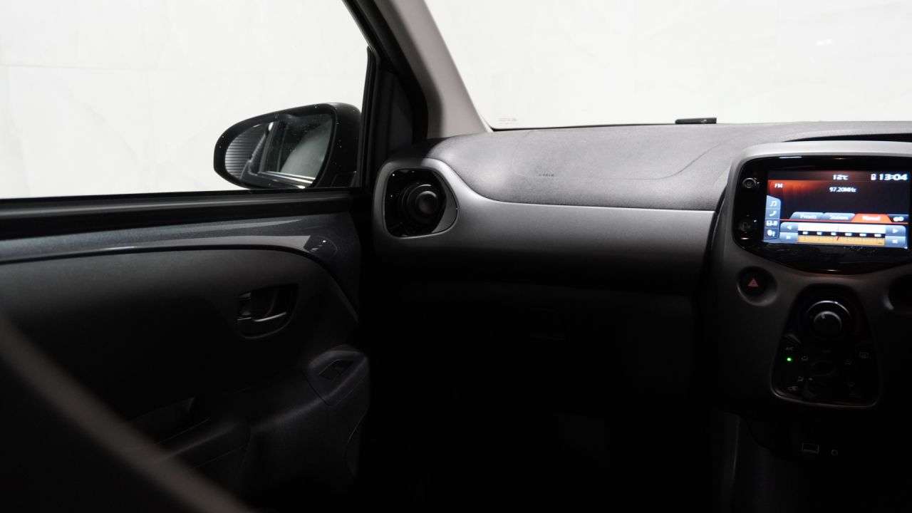 2021 TOYOTA AYGO 2021 TOYOTA AYGO