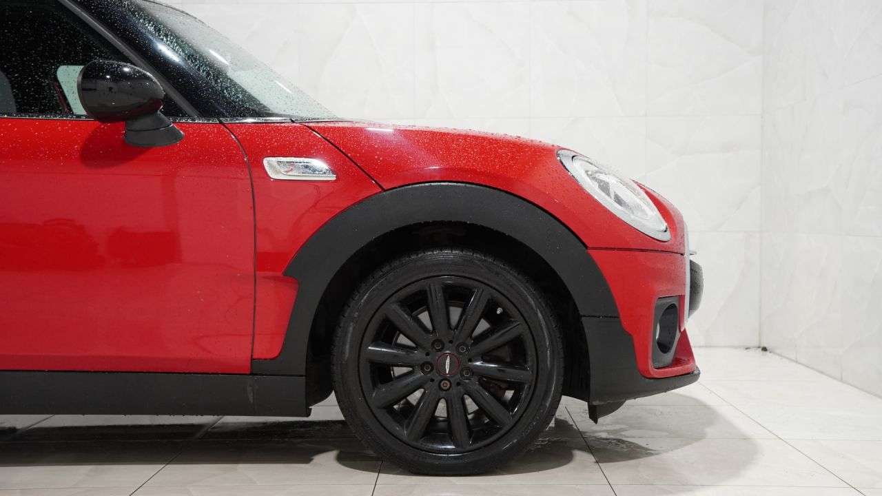 2017 MINI CLUBMAN 2017 MINI CLUBMAN