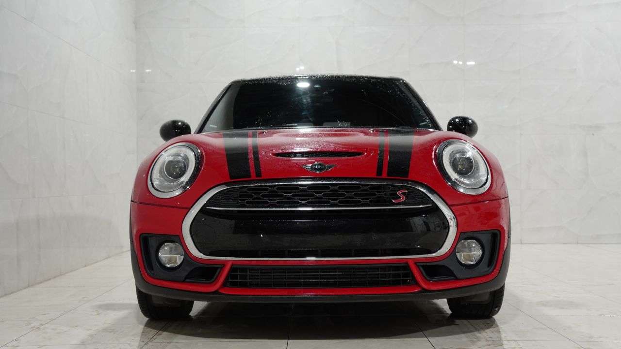 2017 MINI CLUBMAN 2017 MINI CLUBMAN