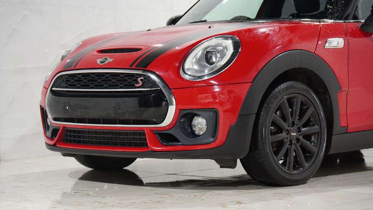 2017 MINI CLUBMAN 2017 MINI CLUBMAN
