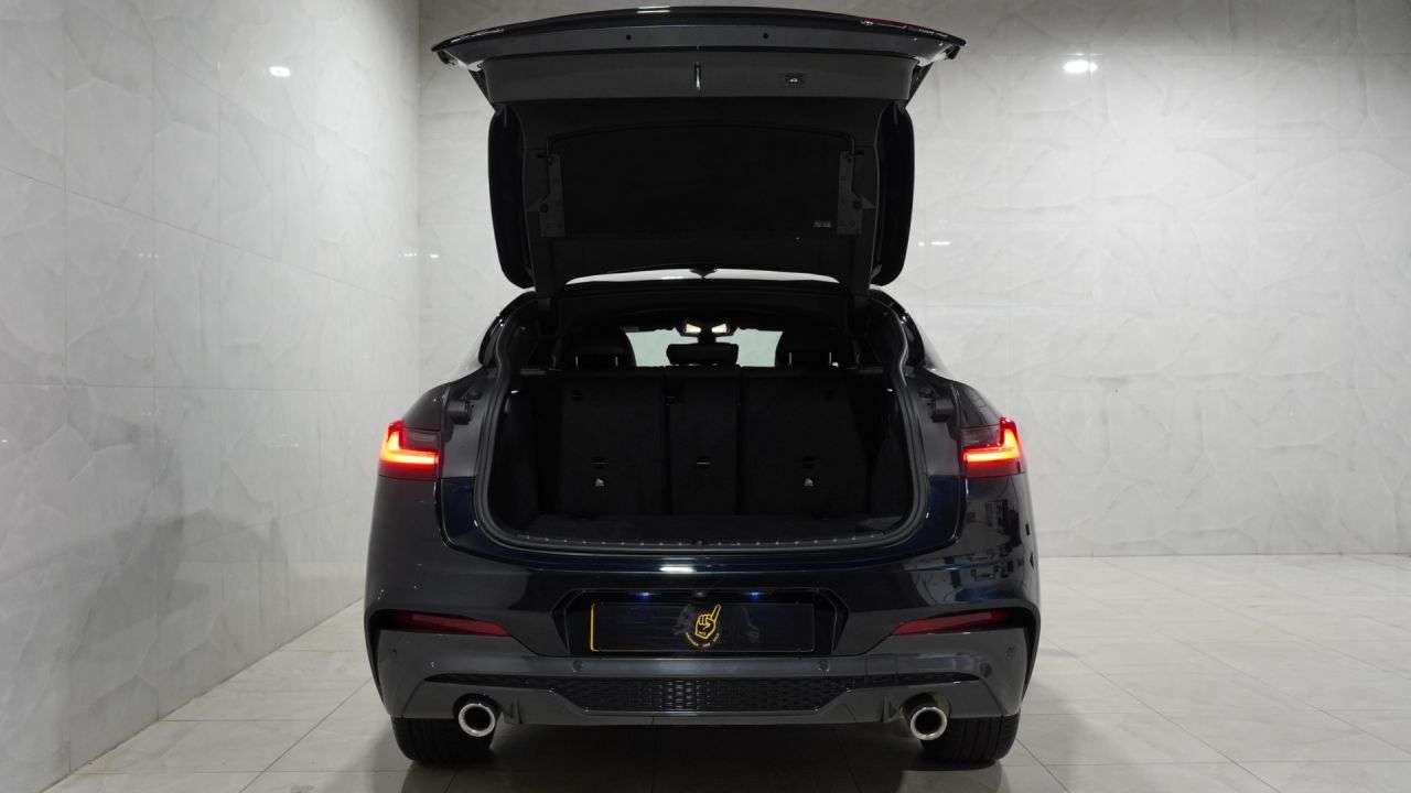 2021 BMW X4 2021 BMW X4