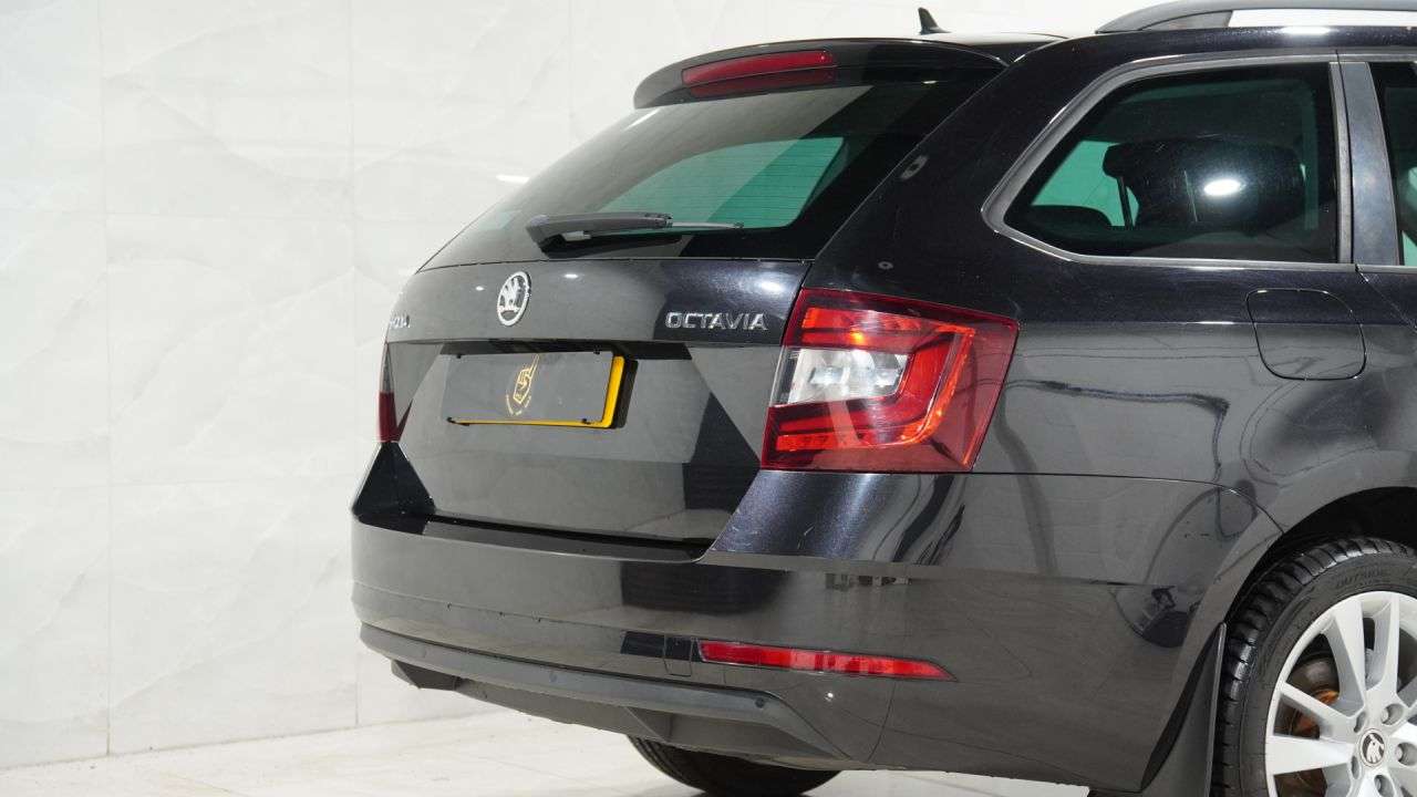 2017 SKODA OCTAVIA 2017 SKODA OCTAVIA