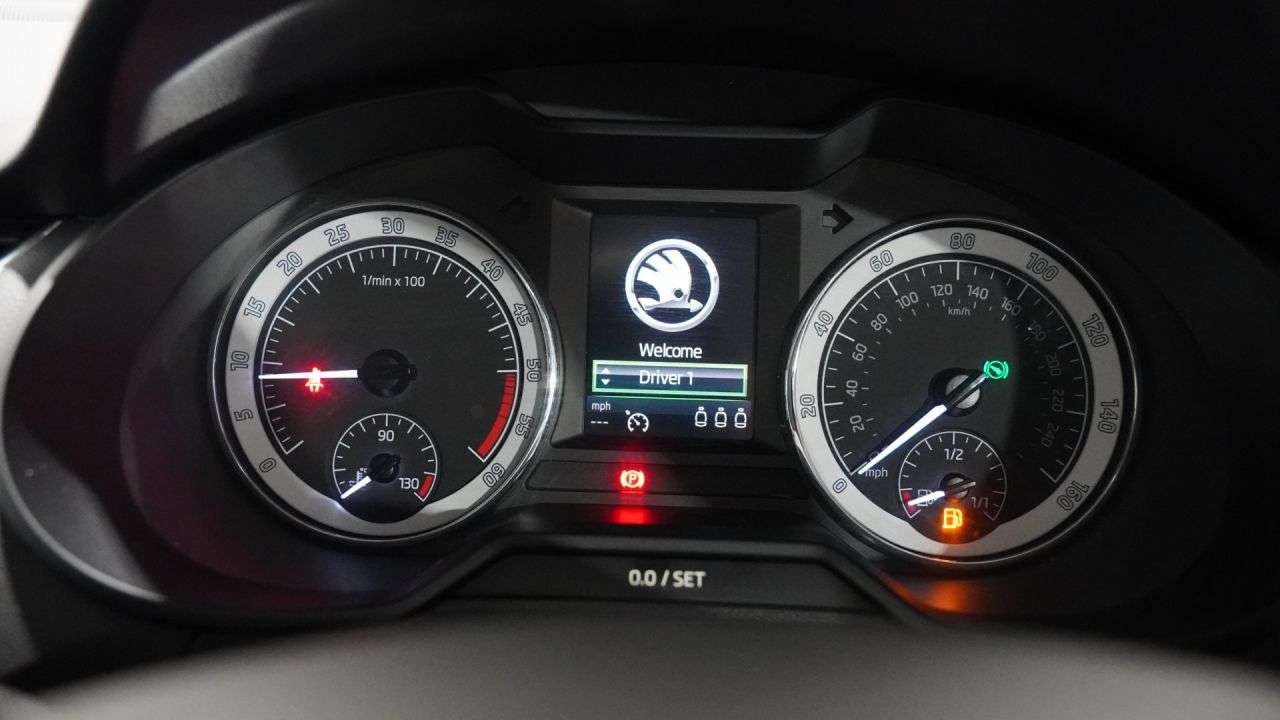 2017 SKODA OCTAVIA 2017 SKODA OCTAVIA