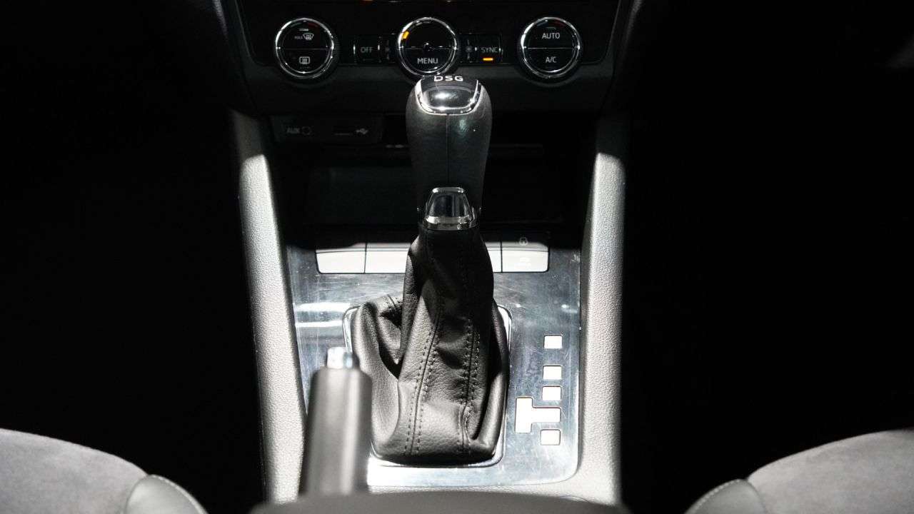 2017 SKODA OCTAVIA 2017 SKODA OCTAVIA