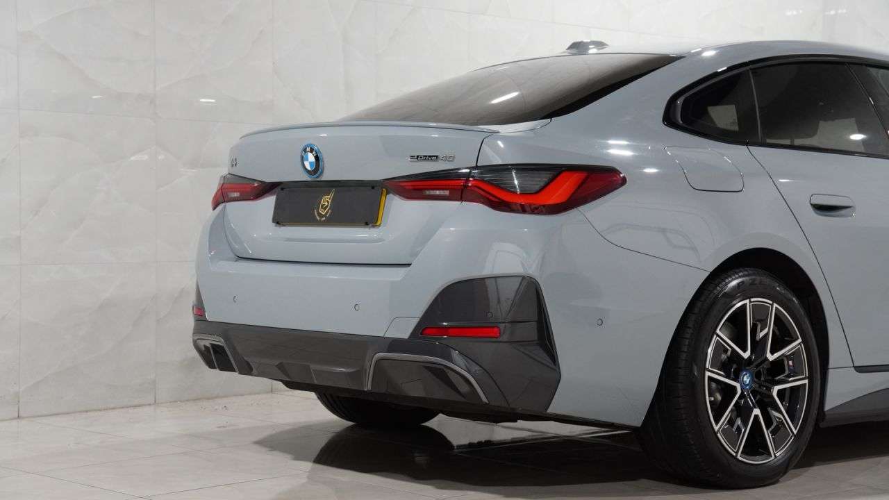 2023 BMW I4 2023 BMW I4