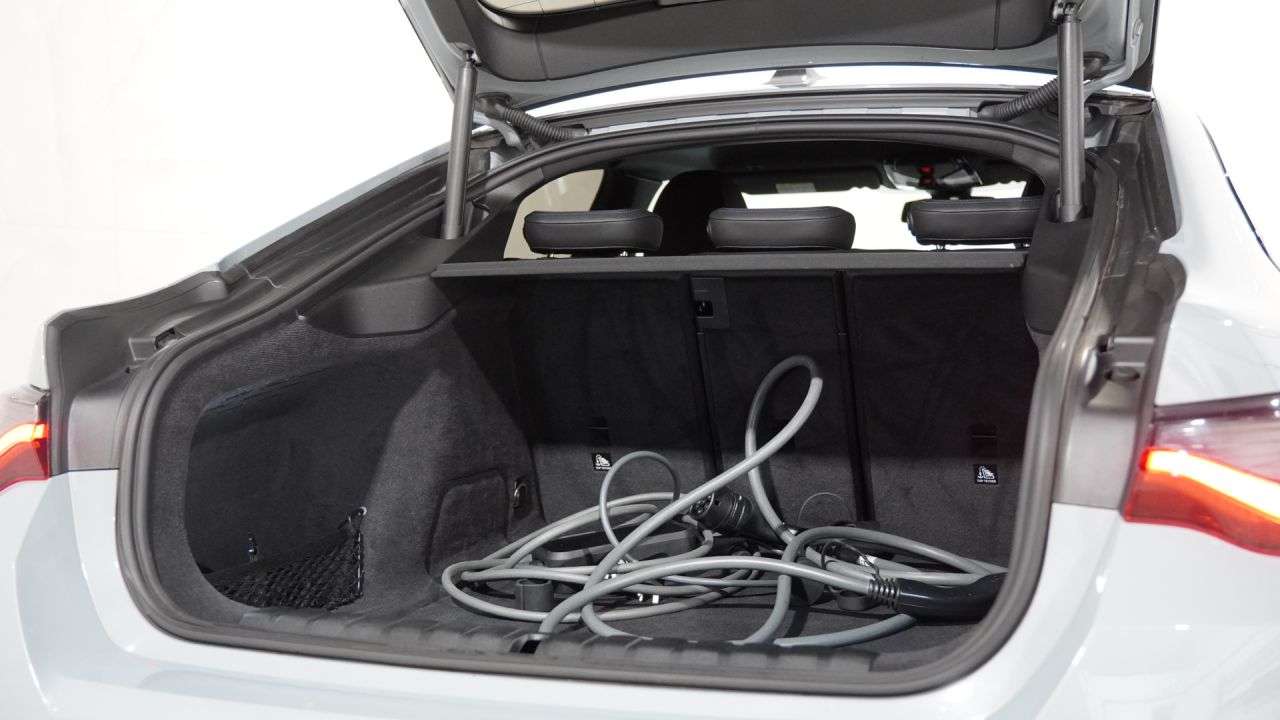 2023 BMW I4 2023 BMW I4