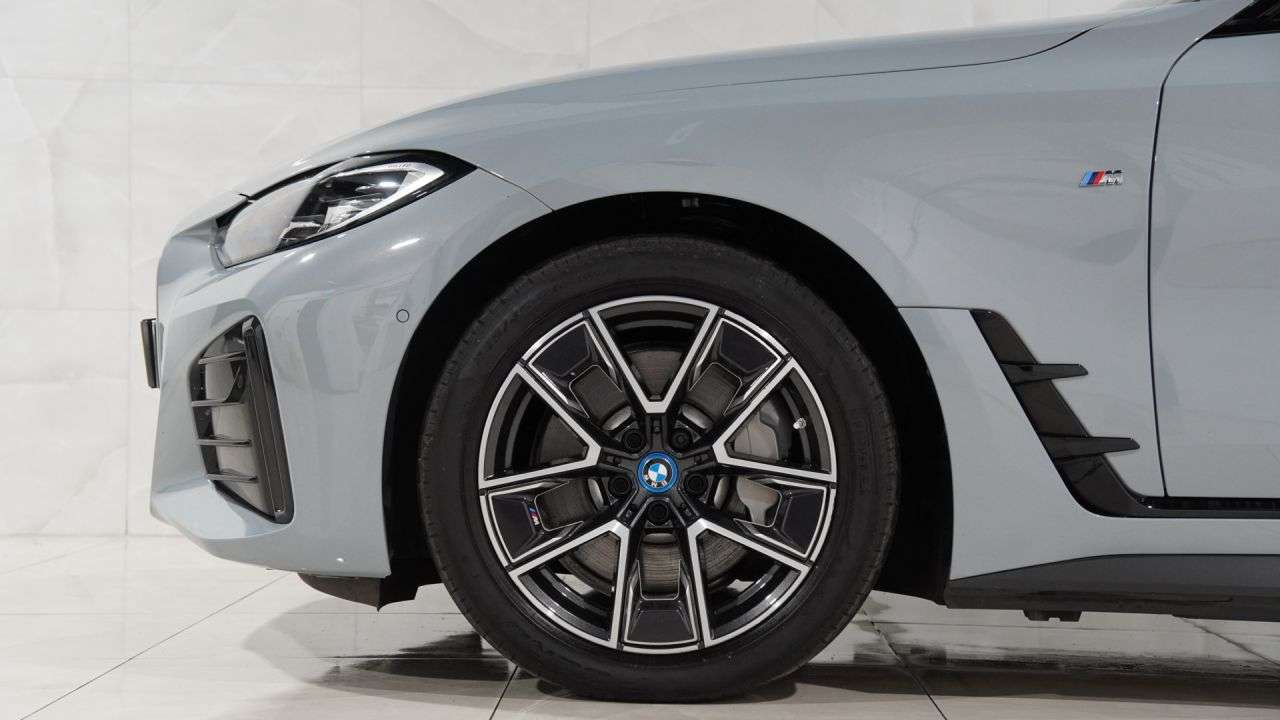 2023 BMW I4 2023 BMW I4
