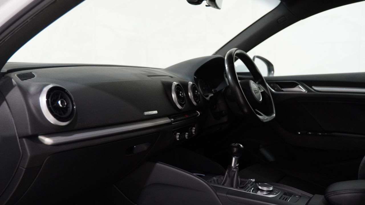 2017 AUDI A3 2017 AUDI A3