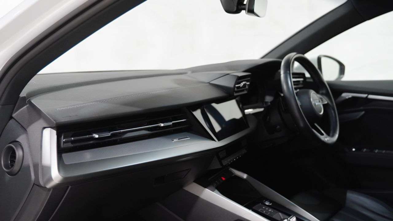 2017 AUDI A3 2017 AUDI A3