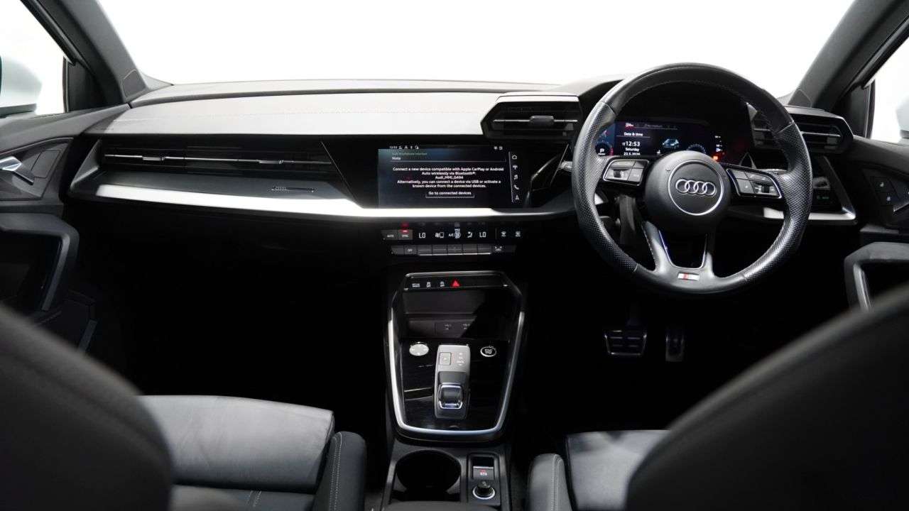 2017 AUDI A3 2017 AUDI A3