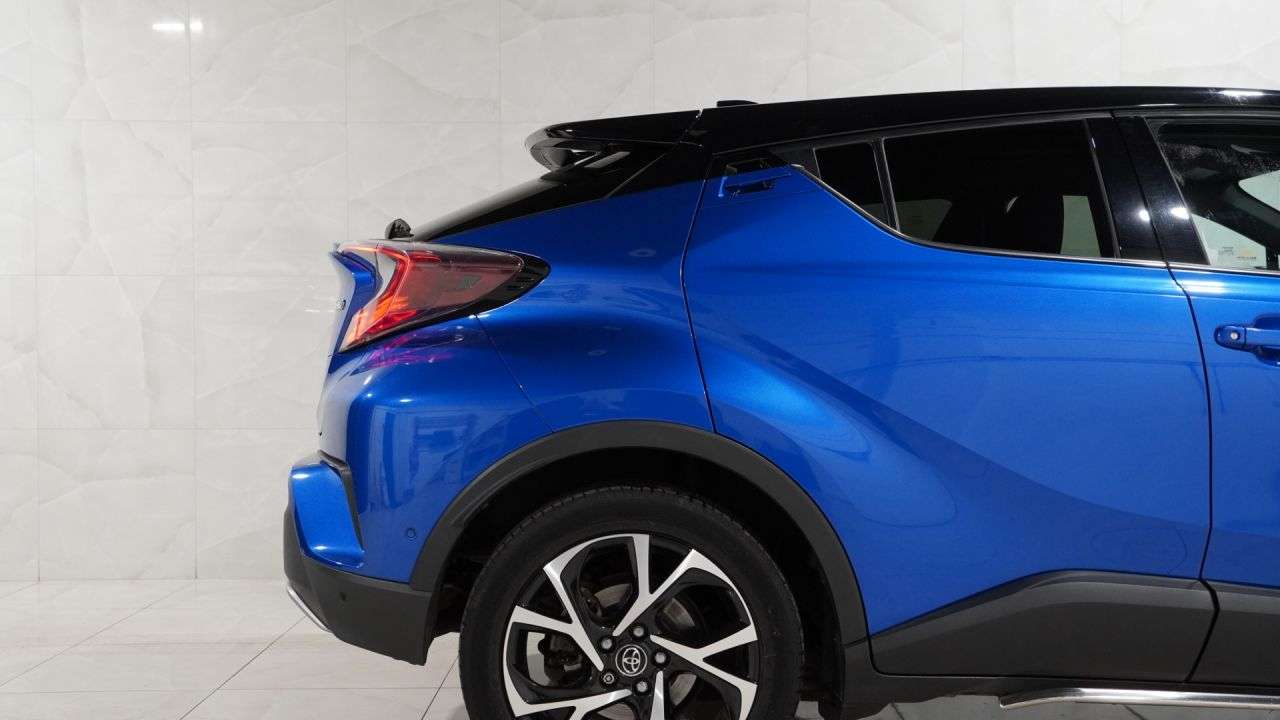 2017 TOYOTA C-HR 2017 TOYOTA C-HR