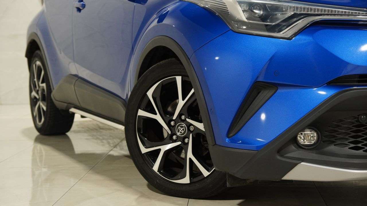 2017 TOYOTA C-HR 2017 TOYOTA C-HR