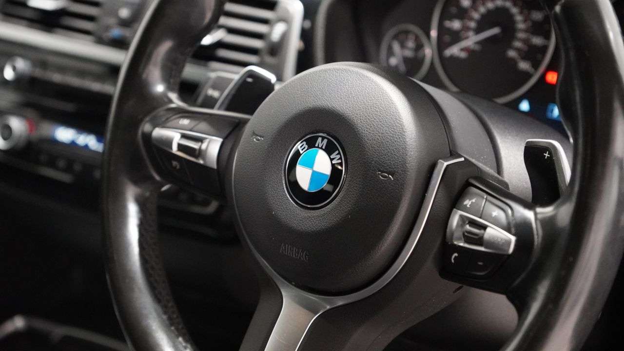 2018 BMW 3 SERIES 2018 BMW 3 SERIES